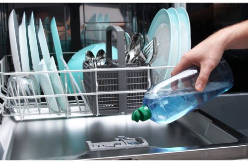 can-you-use-washing-up-liquid-in-a-dishwasher